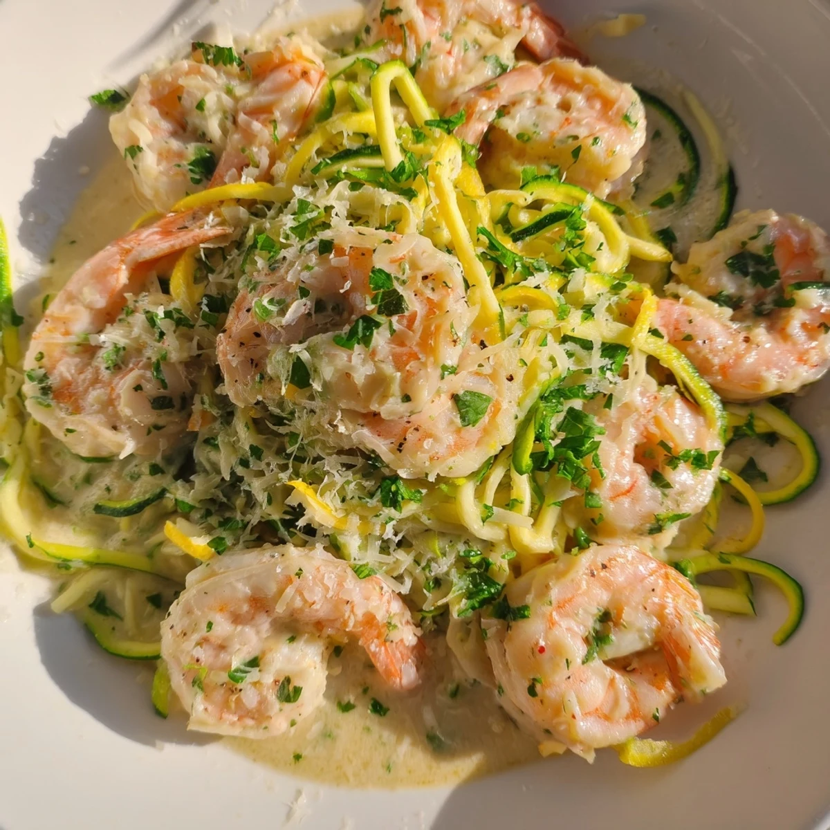 Creamy Garlic Shrimp Zucchini